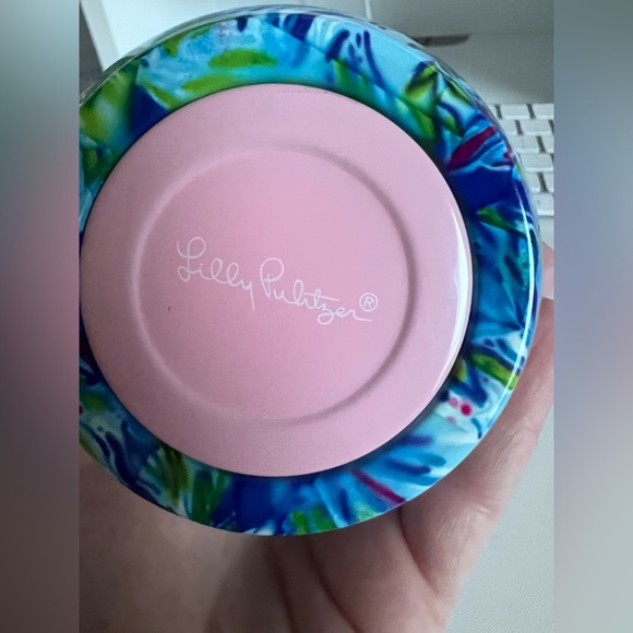 Lilly Pulitzer Stainless Steel Stemless Wine Cup - Picture 2 of 3